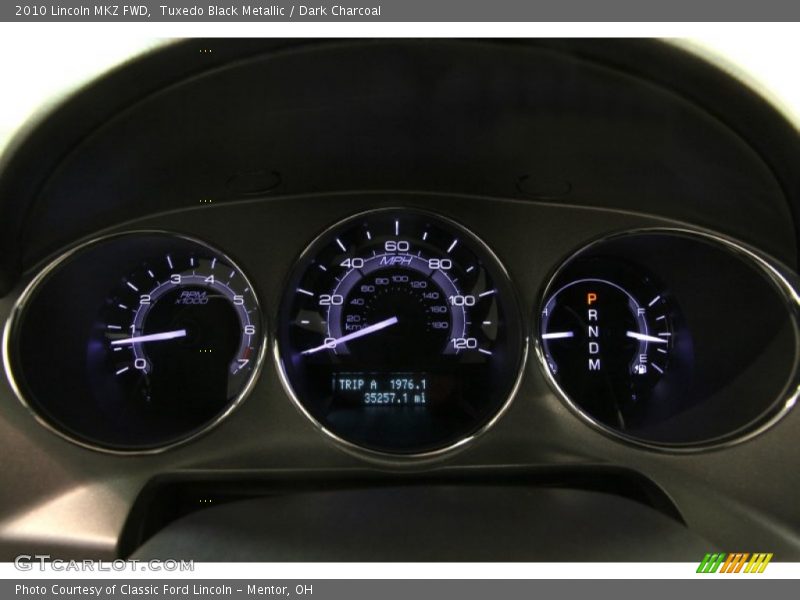 Tuxedo Black Metallic / Dark Charcoal 2010 Lincoln MKZ FWD