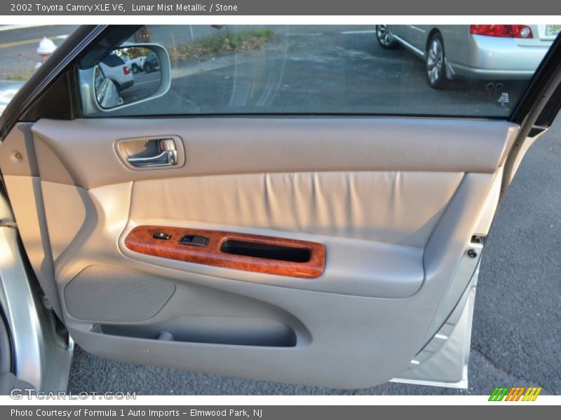 Lunar Mist Metallic / Stone 2002 Toyota Camry XLE V6