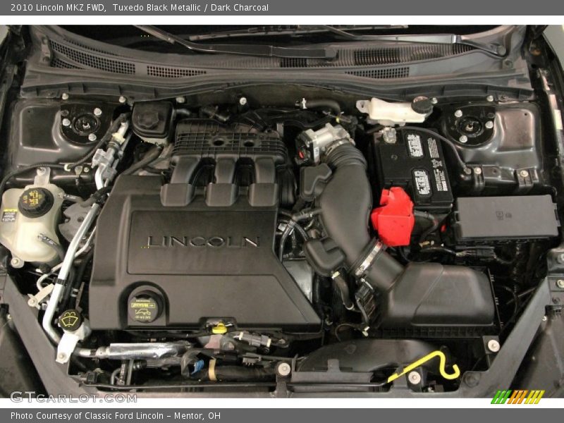 Tuxedo Black Metallic / Dark Charcoal 2010 Lincoln MKZ FWD