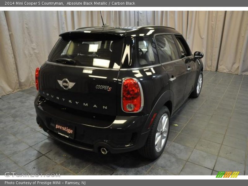 Absolute Black Metallic / Carbon Black 2014 Mini Cooper S Countryman