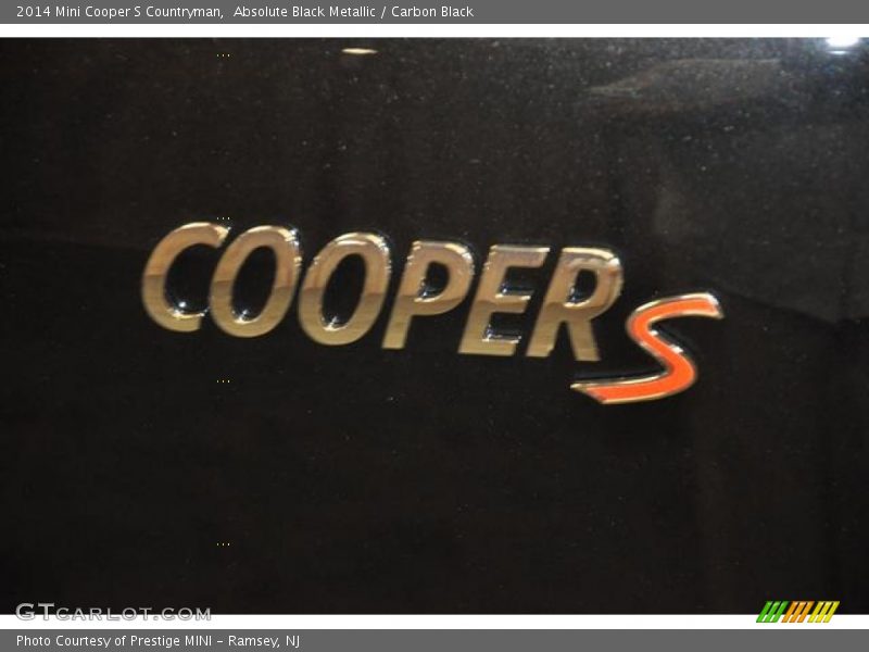 Absolute Black Metallic / Carbon Black 2014 Mini Cooper S Countryman