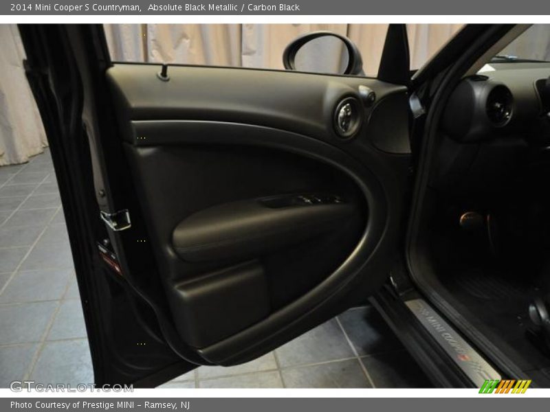 Absolute Black Metallic / Carbon Black 2014 Mini Cooper S Countryman