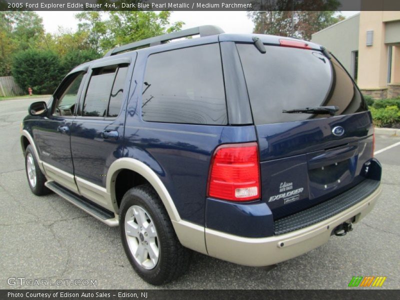 Dark Blue Pearl Metallic / Medium Parchment 2005 Ford Explorer Eddie Bauer 4x4