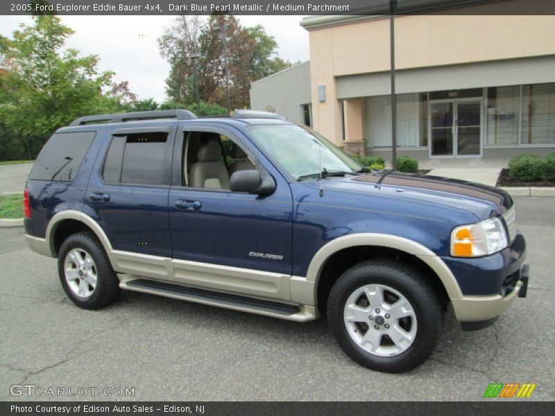 Front 3/4 View of 2005 Explorer Eddie Bauer 4x4