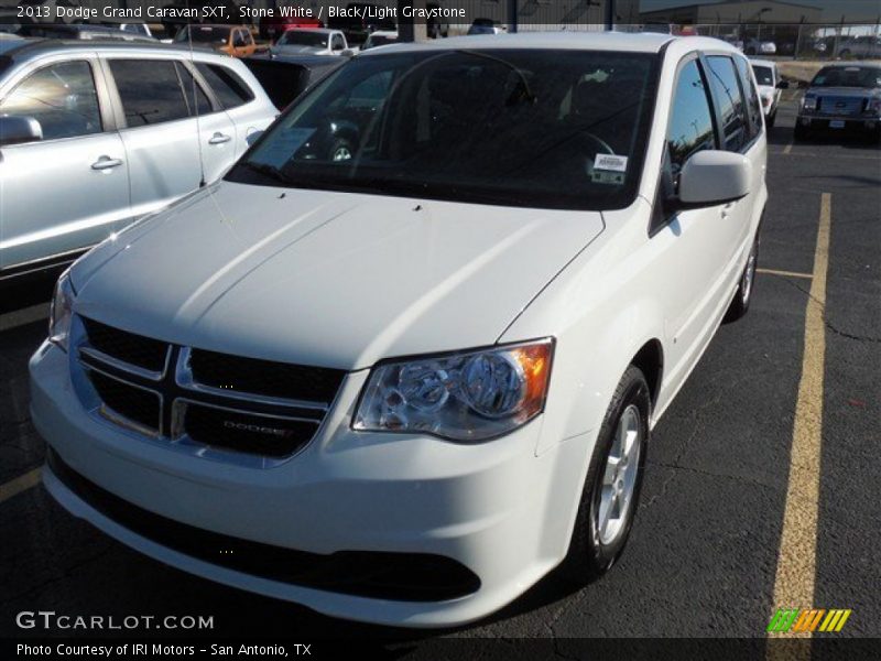 Stone White / Black/Light Graystone 2013 Dodge Grand Caravan SXT