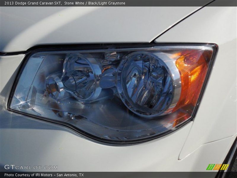 Stone White / Black/Light Graystone 2013 Dodge Grand Caravan SXT