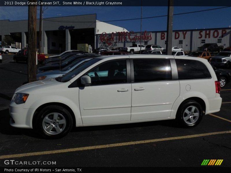 Stone White / Black/Light Graystone 2013 Dodge Grand Caravan SXT