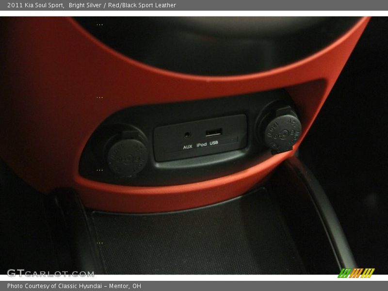 Bright Silver / Red/Black Sport Leather 2011 Kia Soul Sport