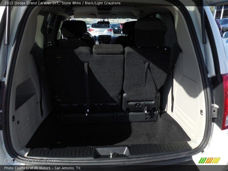 Stone White / Black/Light Graystone 2013 Dodge Grand Caravan SXT