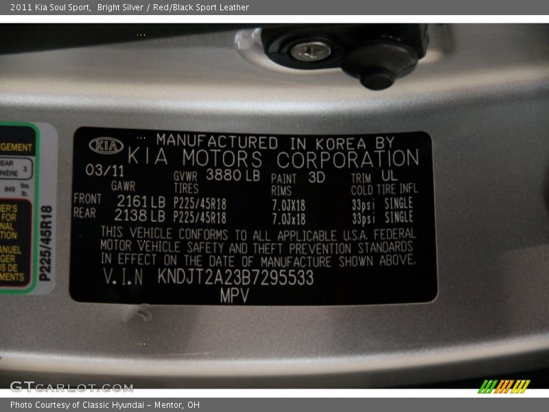 Bright Silver / Red/Black Sport Leather 2011 Kia Soul Sport