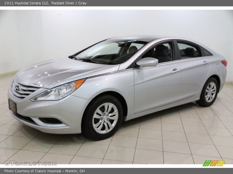 Radiant Silver / Gray 2011 Hyundai Sonata GLS