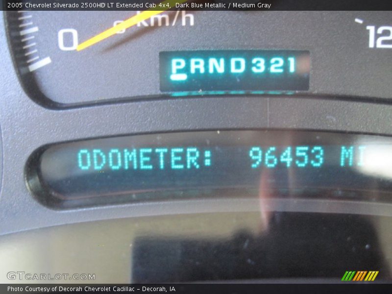 Dark Blue Metallic / Medium Gray 2005 Chevrolet Silverado 2500HD LT Extended Cab 4x4