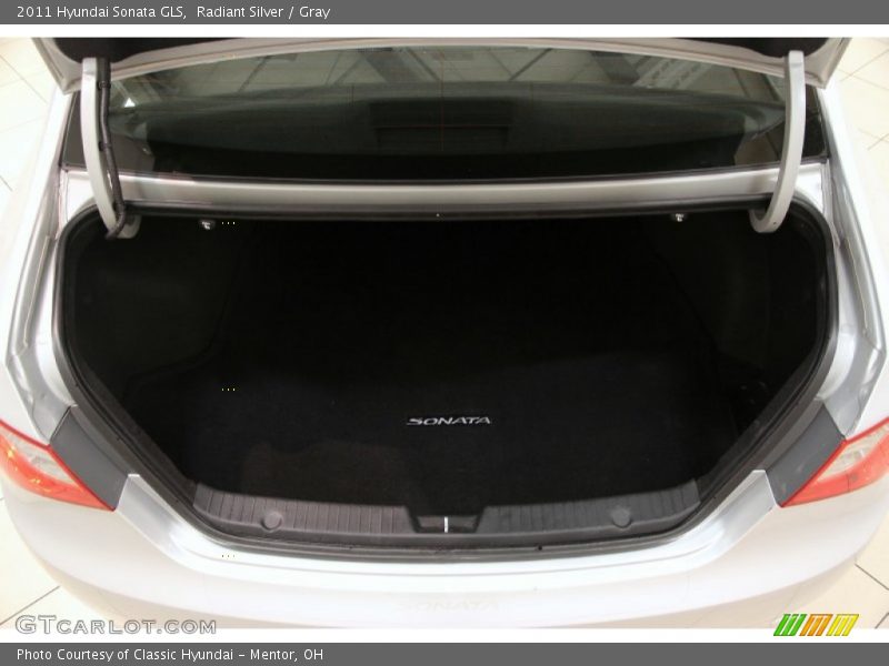 Radiant Silver / Gray 2011 Hyundai Sonata GLS
