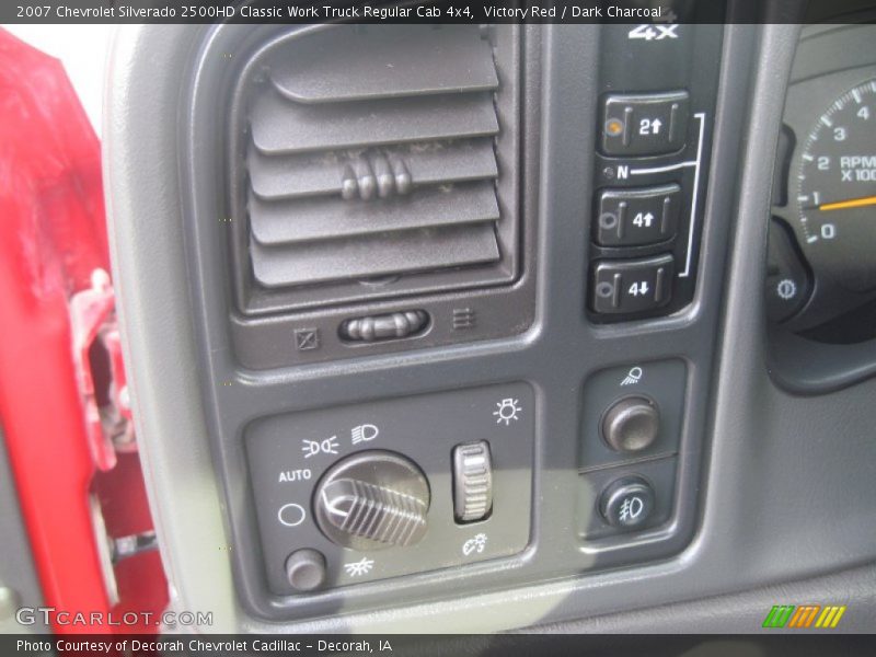 Victory Red / Dark Charcoal 2007 Chevrolet Silverado 2500HD Classic Work Truck Regular Cab 4x4