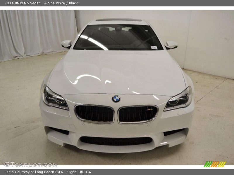 Alpine White / Black 2014 BMW M5 Sedan