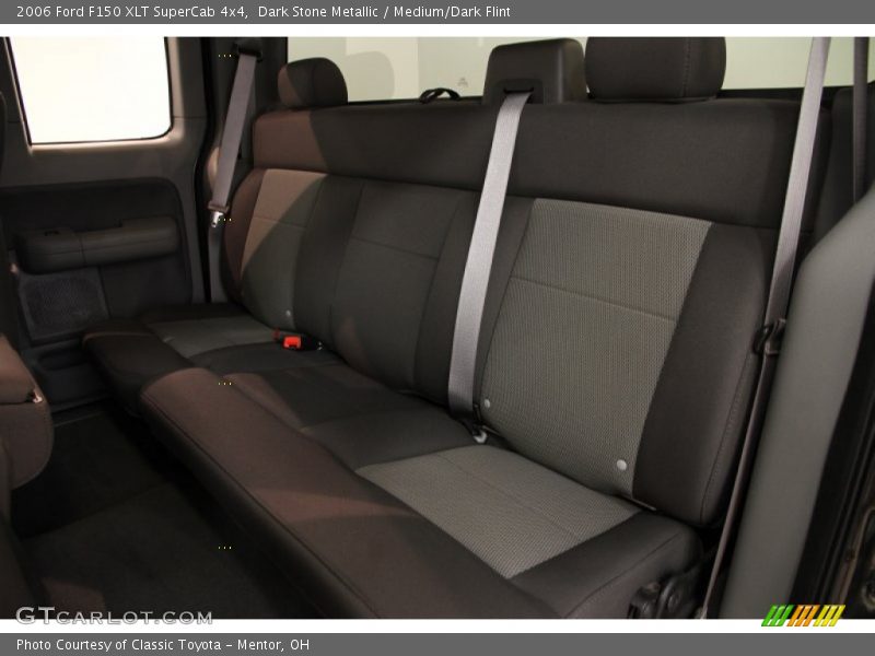 Dark Stone Metallic / Medium/Dark Flint 2006 Ford F150 XLT SuperCab 4x4