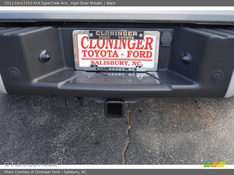 Ingot Silver Metallic / Black 2011 Ford F150 FX4 SuperCrew 4x4