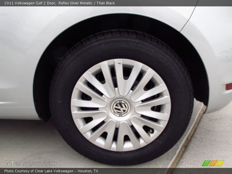 Reflex Silver Metallic / Titan Black 2011 Volkswagen Golf 2 Door