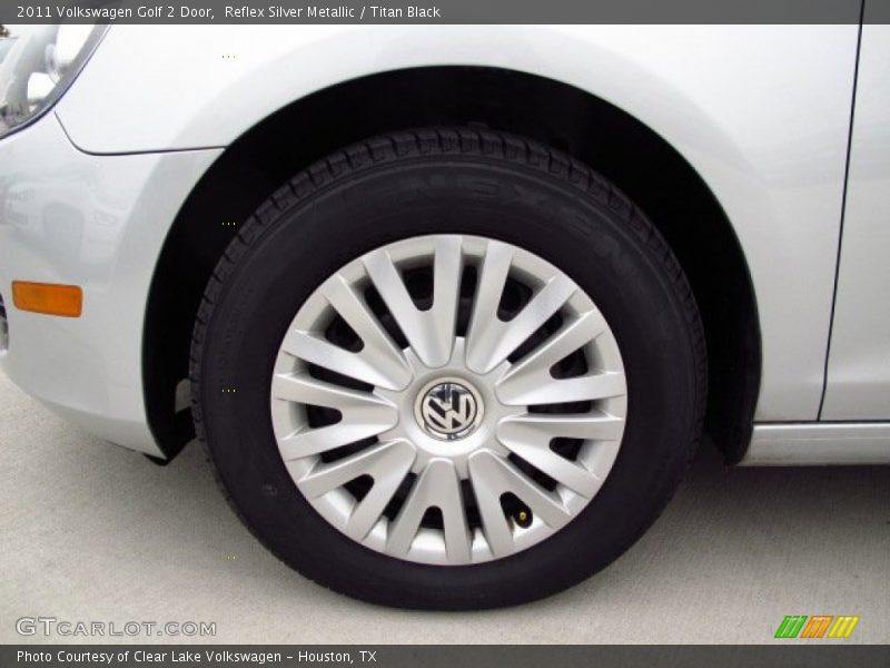 Reflex Silver Metallic / Titan Black 2011 Volkswagen Golf 2 Door