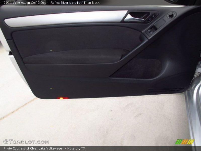 Reflex Silver Metallic / Titan Black 2011 Volkswagen Golf 2 Door