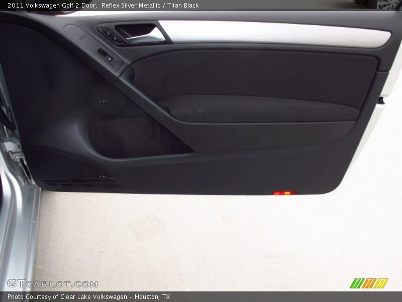 Reflex Silver Metallic / Titan Black 2011 Volkswagen Golf 2 Door