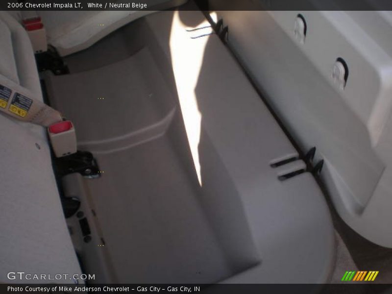 White / Neutral Beige 2006 Chevrolet Impala LT