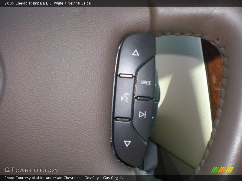 White / Neutral Beige 2006 Chevrolet Impala LT