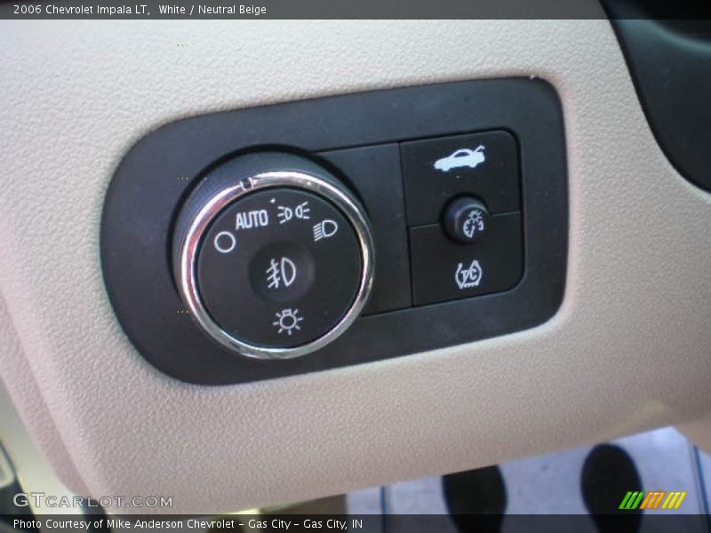 White / Neutral Beige 2006 Chevrolet Impala LT