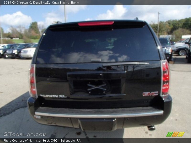 Onyx Black / Ebony 2014 GMC Yukon XL Denali AWD