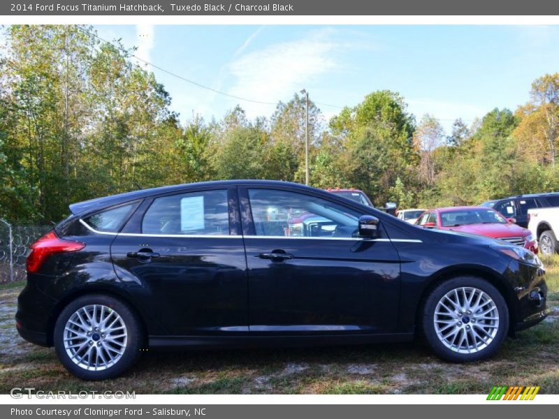 Tuxedo Black / Charcoal Black 2014 Ford Focus Titanium Hatchback