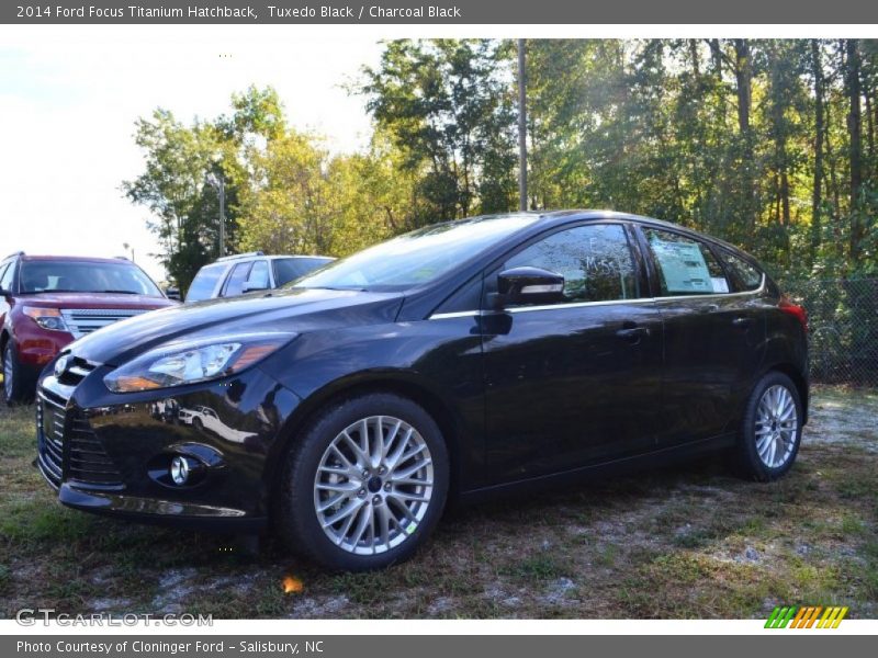 Tuxedo Black / Charcoal Black 2014 Ford Focus Titanium Hatchback