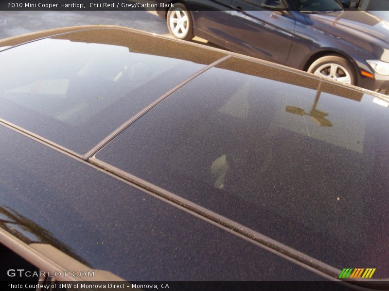 Chili Red / Grey/Carbon Black 2010 Mini Cooper Hardtop