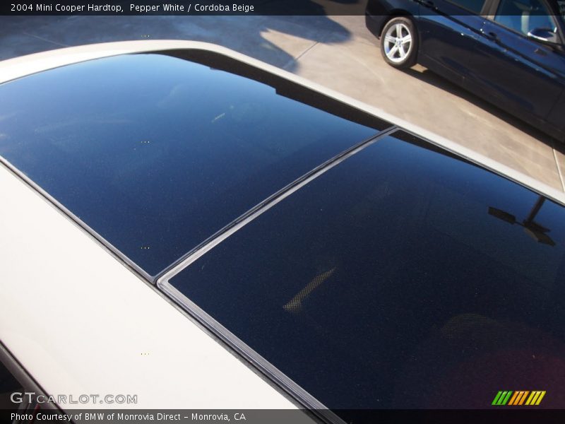 Pepper White / Cordoba Beige 2004 Mini Cooper Hardtop
