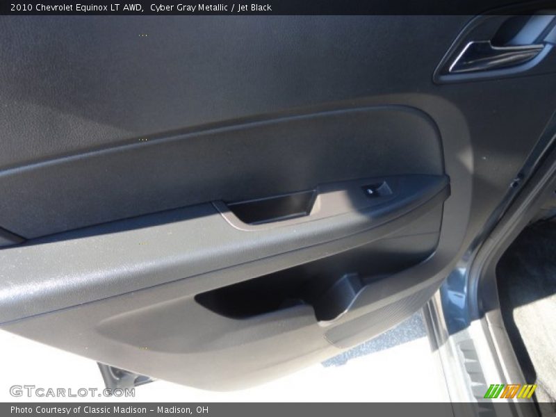 Cyber Gray Metallic / Jet Black 2010 Chevrolet Equinox LT AWD