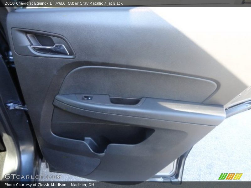 Cyber Gray Metallic / Jet Black 2010 Chevrolet Equinox LT AWD