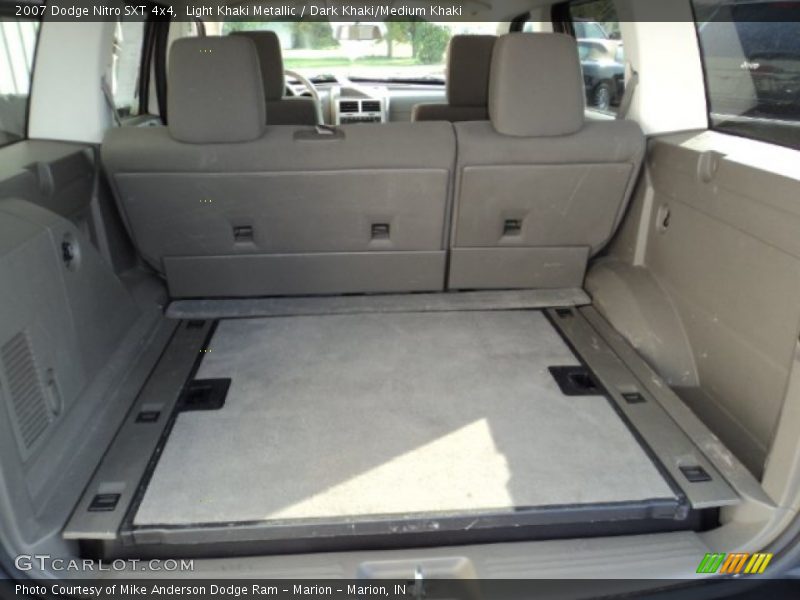 Light Khaki Metallic / Dark Khaki/Medium Khaki 2007 Dodge Nitro SXT 4x4