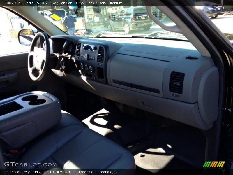Onyx Black / Dark Titanium 2007 GMC Sierra 1500 SLE Regular Cab