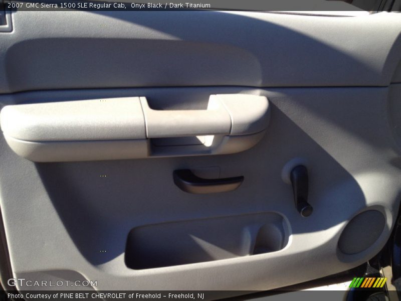 Onyx Black / Dark Titanium 2007 GMC Sierra 1500 SLE Regular Cab