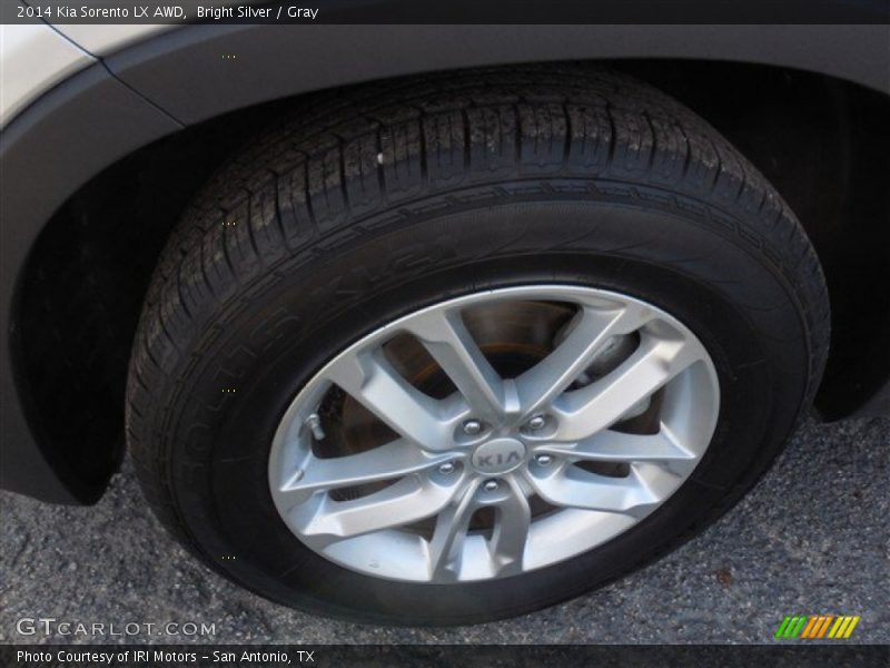 Bright Silver / Gray 2014 Kia Sorento LX AWD
