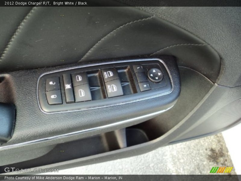Bright White / Black 2012 Dodge Charger R/T