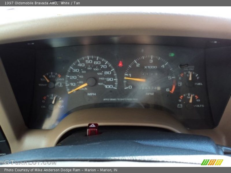 White / Tan 1997 Oldsmobile Bravada AWD