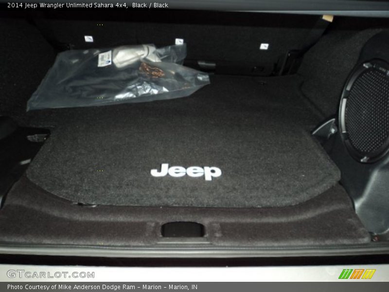 Black / Black 2014 Jeep Wrangler Unlimited Sahara 4x4