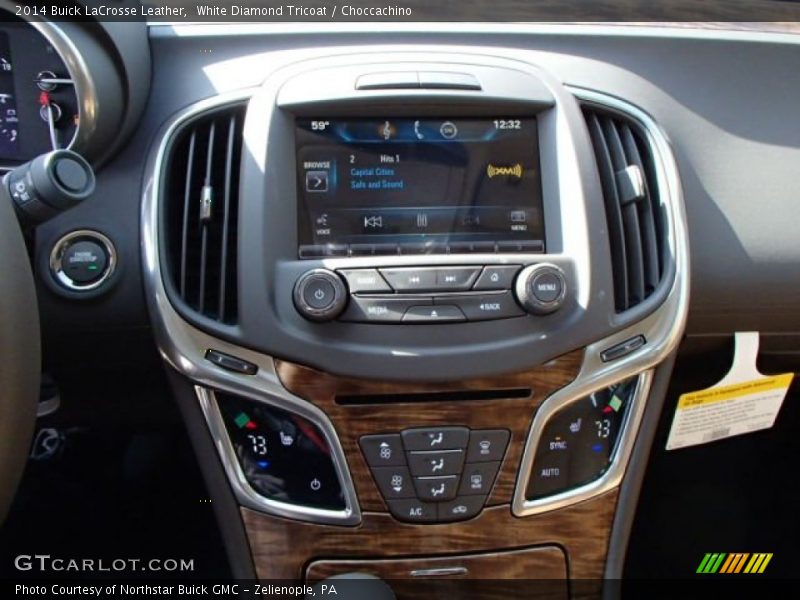 Controls of 2014 LaCrosse Leather