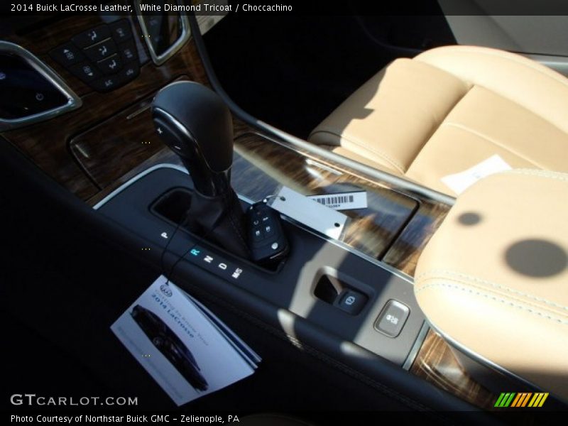 White Diamond Tricoat / Choccachino 2014 Buick LaCrosse Leather