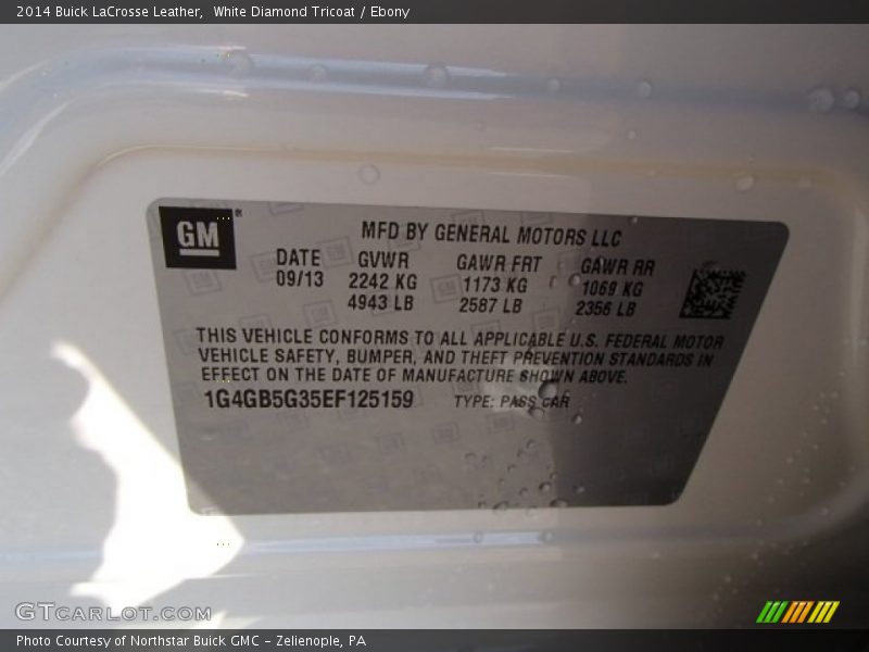 White Diamond Tricoat / Ebony 2014 Buick LaCrosse Leather