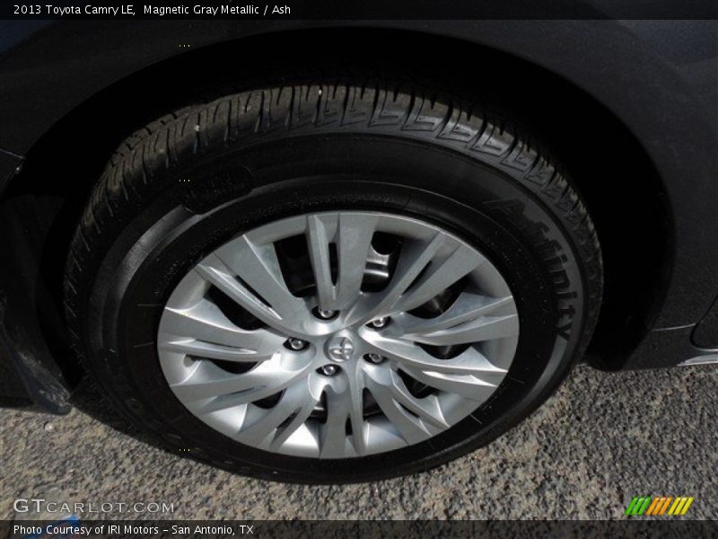 Magnetic Gray Metallic / Ash 2013 Toyota Camry LE