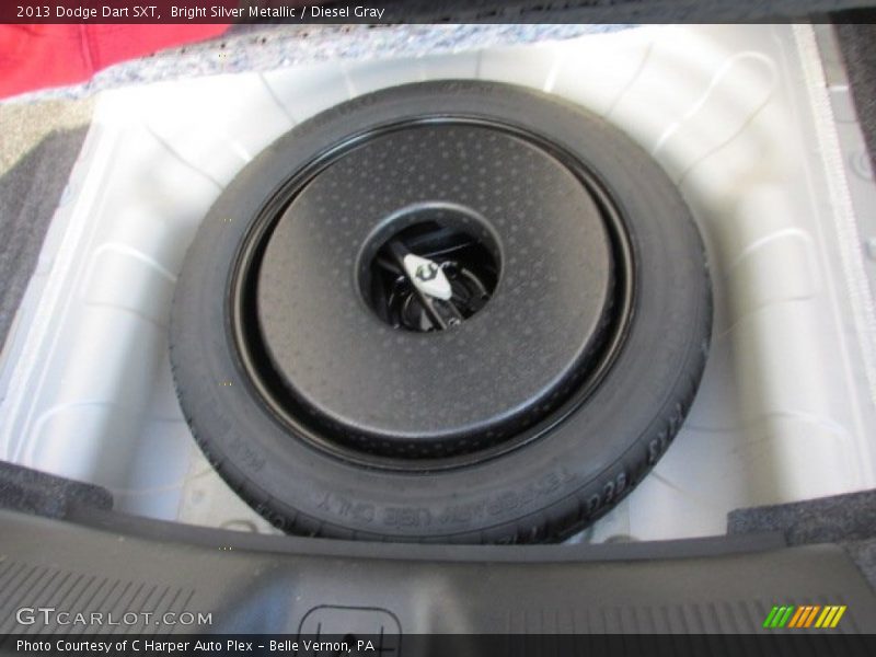 Bright Silver Metallic / Diesel Gray 2013 Dodge Dart SXT