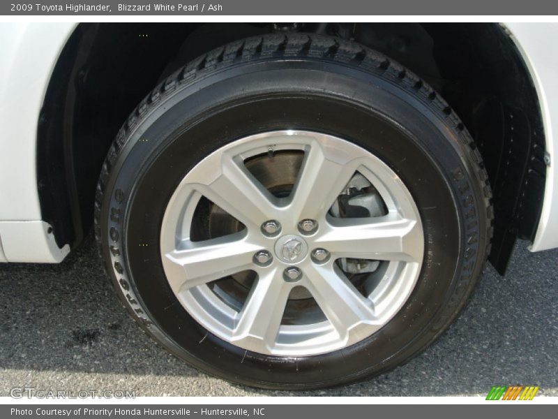 Blizzard White Pearl / Ash 2009 Toyota Highlander