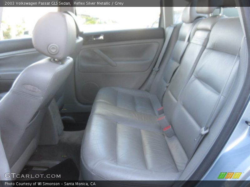 Reflex Silver Metallic / Grey 2003 Volkswagen Passat GLS Sedan