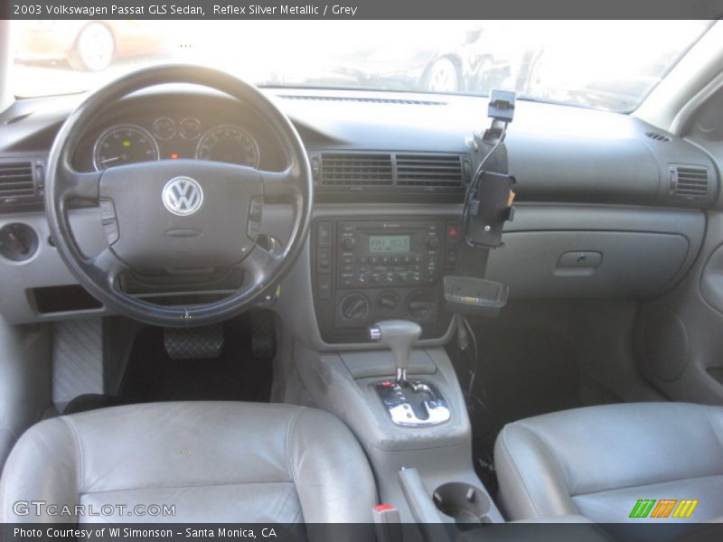 Reflex Silver Metallic / Grey 2003 Volkswagen Passat GLS Sedan